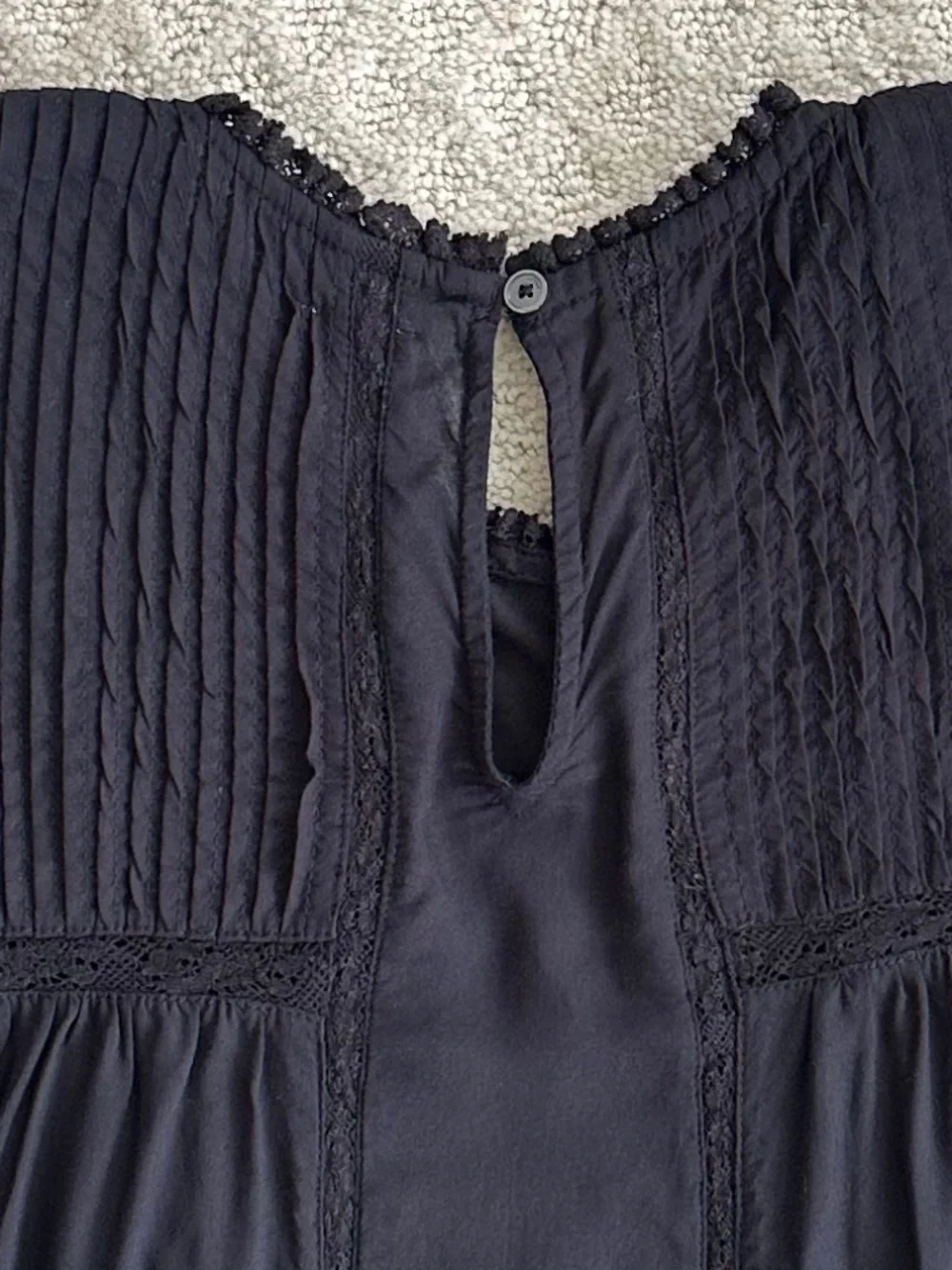 Aritzia Wilfred Wallflower Blouse Black Medium Romantic Relaxed Flowy Babydoll - Picture 6 of 10